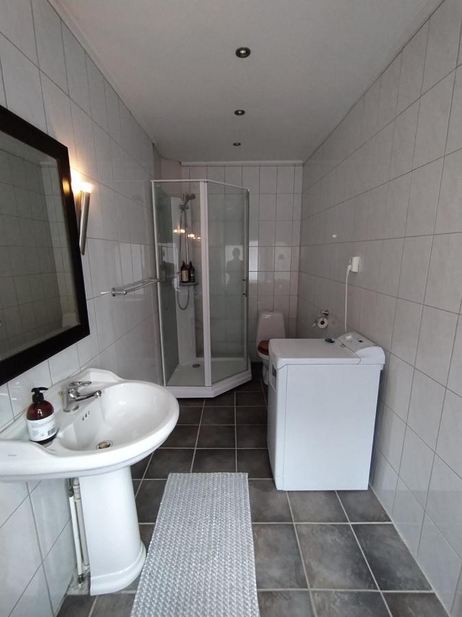 Central Bus Station Apartment, Wifi, Tv 纳尔维克 外观 照片