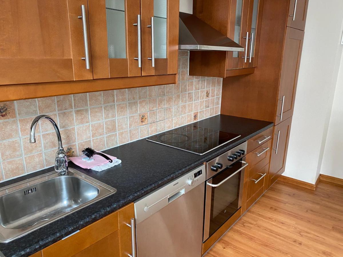 Central Bus Station Apartment, Wifi, Tv 纳尔维克 外观 照片